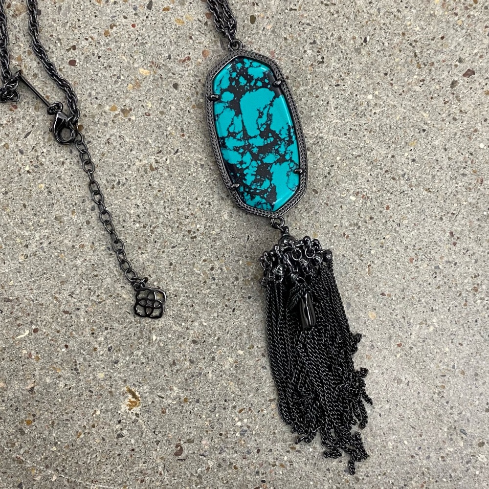 RARE KENDRA SCOTT VARIEGATED TEAL MAGNESITE GUNMETAL RAYNE NECKLACE